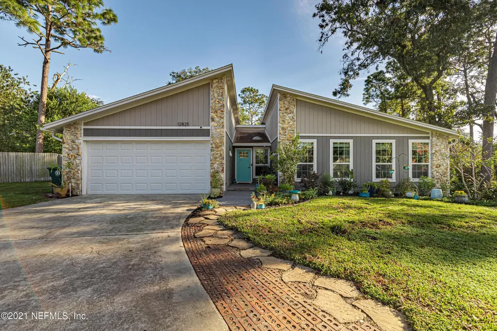 12825 Ridgemore Lane Jacksonville FL 32258