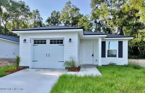 704 56th Street E Jacksonville FL 32208