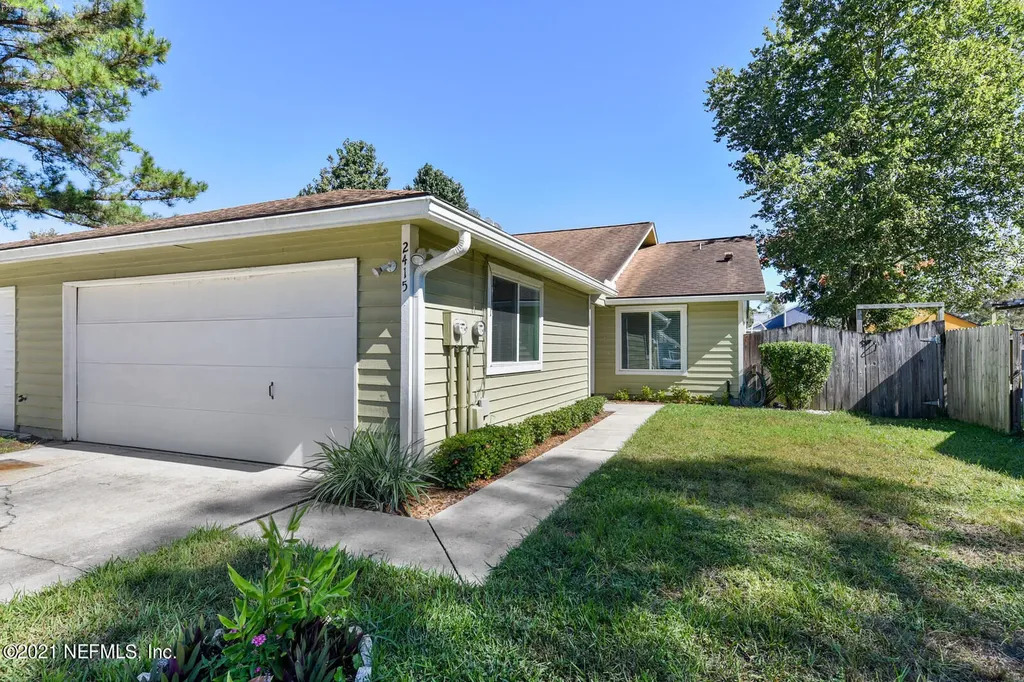 2415 White Horse Road W Jacksonville FL 32246