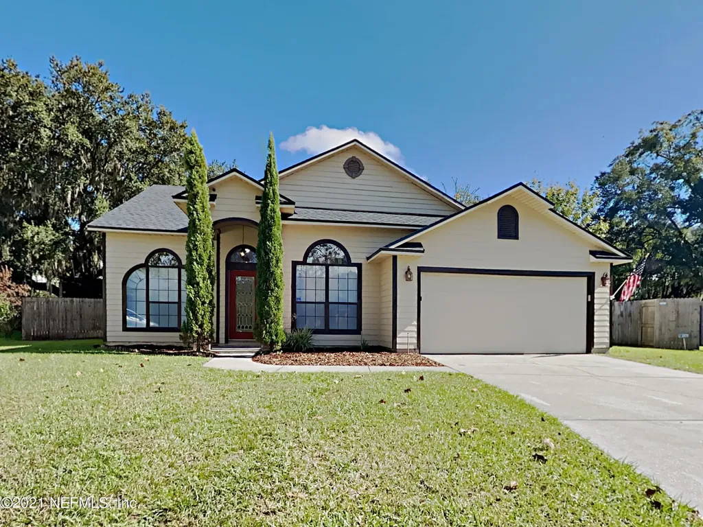 8808 Mountain Lake Drive S Jacksonville FL 32221