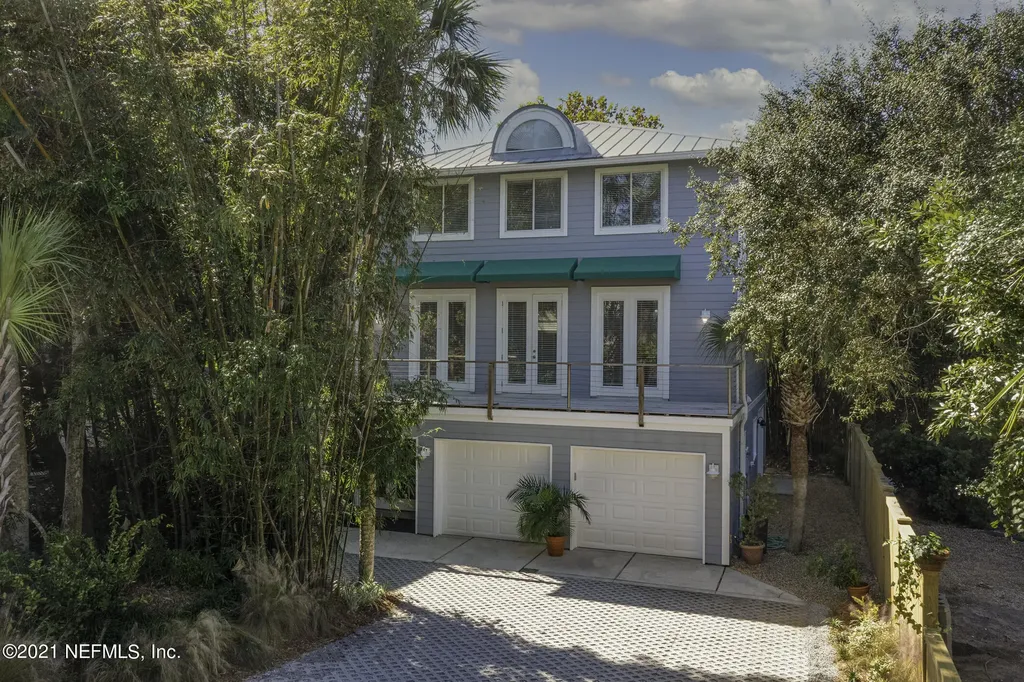 2078 Beach Avenue Atlantic Beach FL 32233