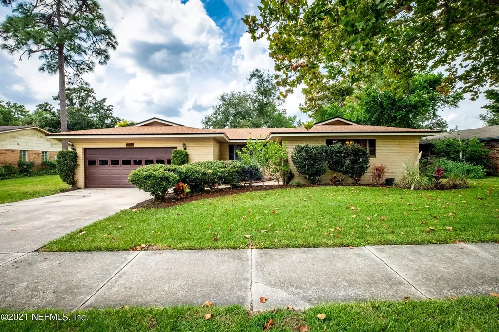 3912 University Club Boulevard Jacksonville FL 32277