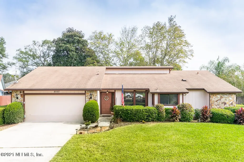 8557 Echoridge Court Jacksonville FL 32244