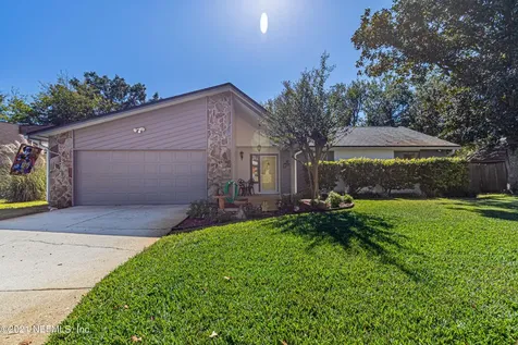 8170 Amberwood Court Jacksonville FL 32244