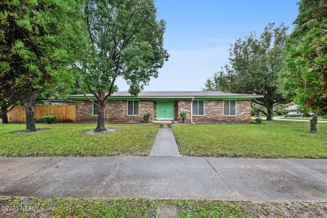 3857 Barkdale Court Jacksonville FL 32277