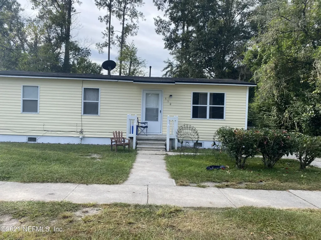 510 Lewis Street Macclenny FL 32063