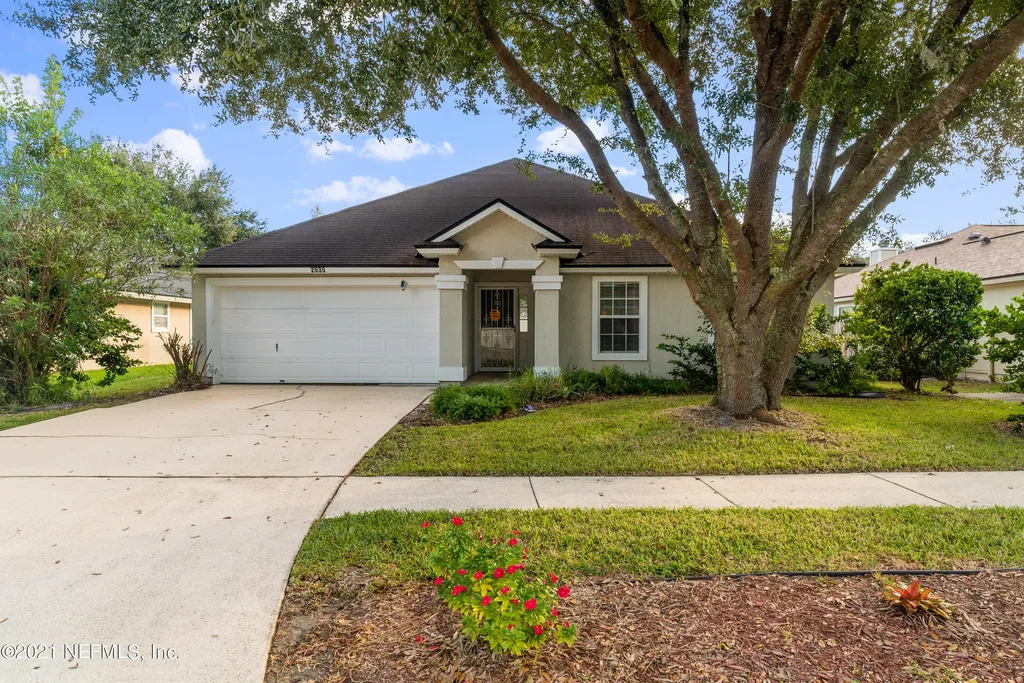 2535 Coachman Lakes Drive Jacksonville FL 32246