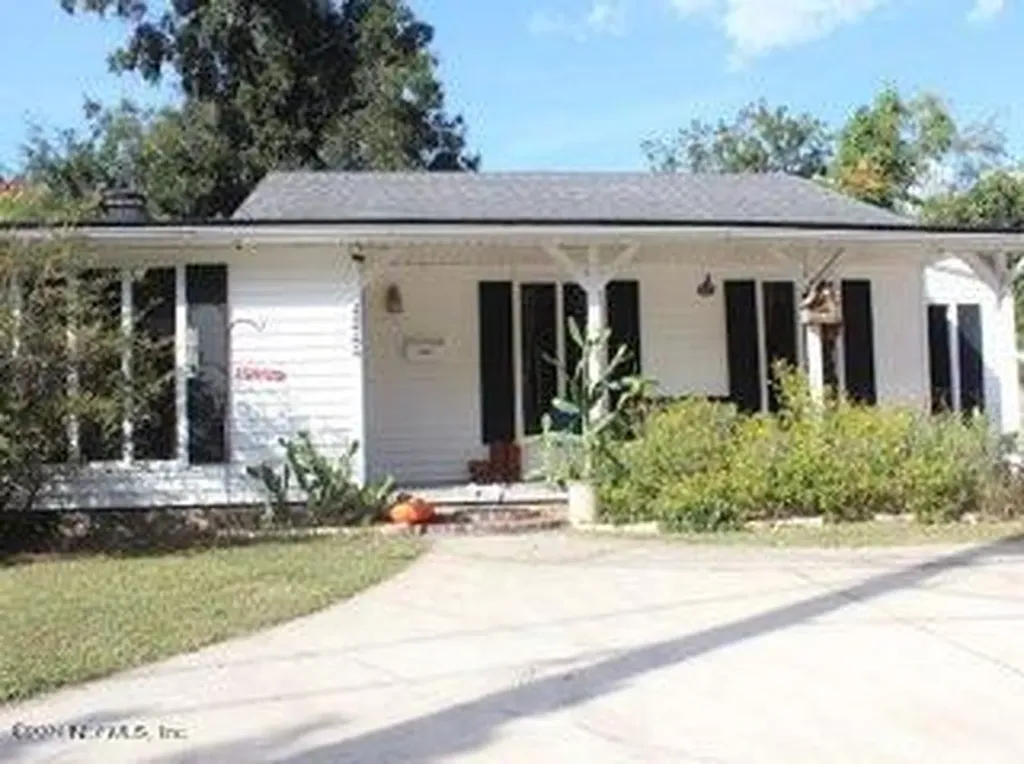 4711 Cedarwood Road Jacksonville FL 32210