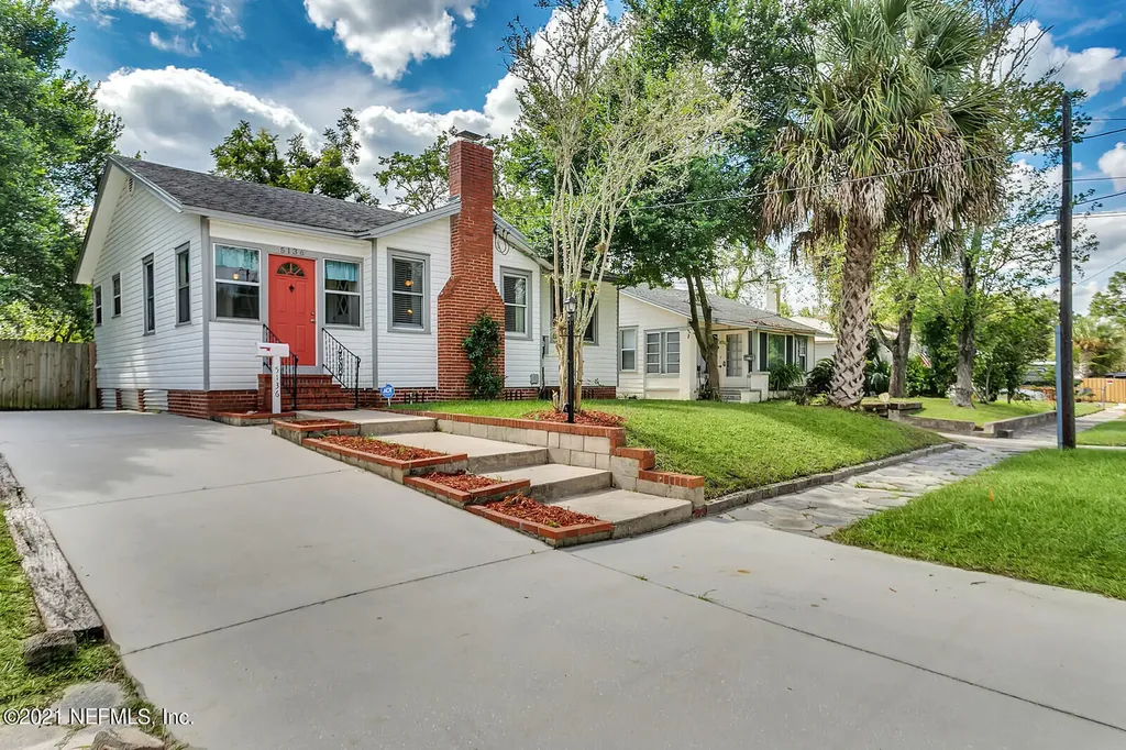 5136 Palmer Avenue Jacksonville FL 32210