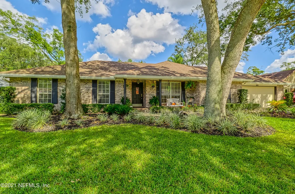 11541 Sedgemoore Drive S Jacksonville FL 32223