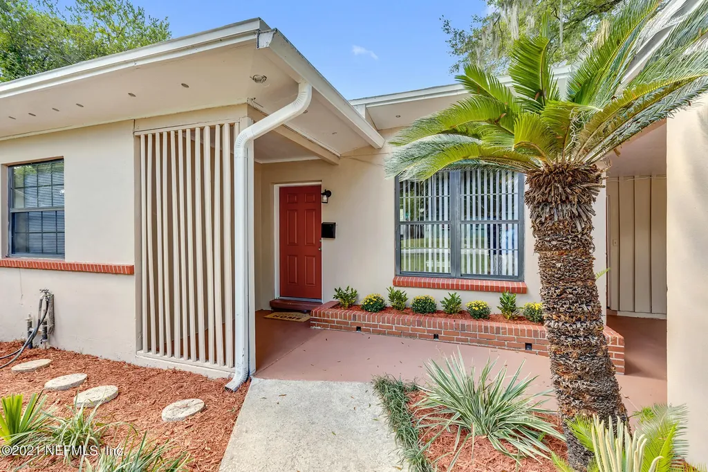 1102 Douglas Street Jacksonville FL 32211