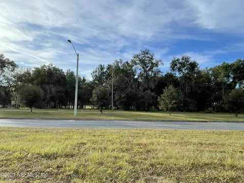 00 Highway 20 Interlachen FL 32148