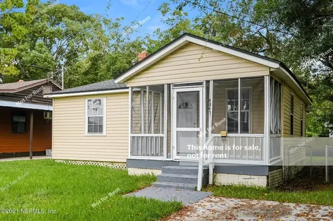 4845 Louisa Terrace Jacksonville FL 32205