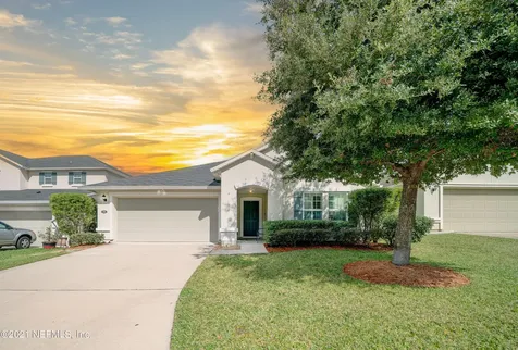 221 Auburn Oaks Road W Jacksonville FL 32218