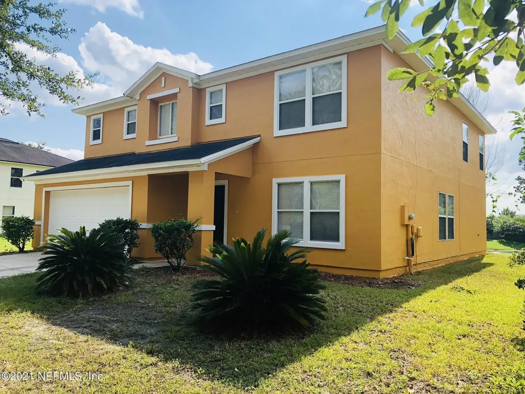 2386 Adams Lake Boulevard Jacksonville FL 32221