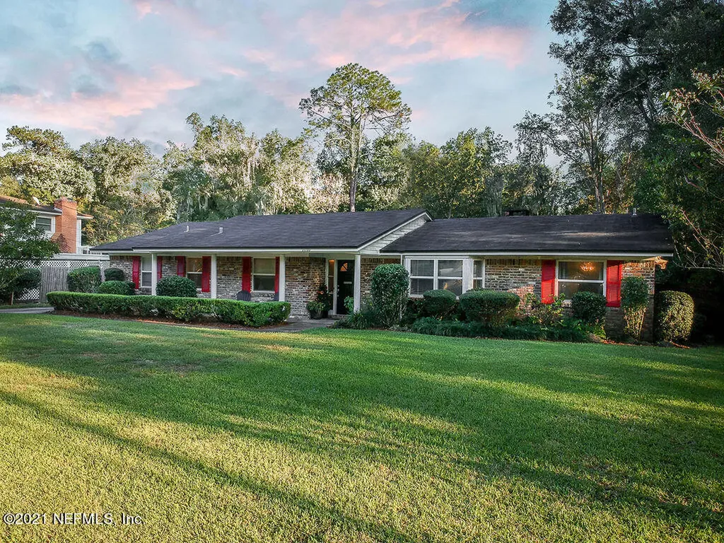7010 Hanson Drive S Jacksonville FL 32210