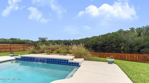 2355 Glade Springs Drive Jacksonville FL 32246