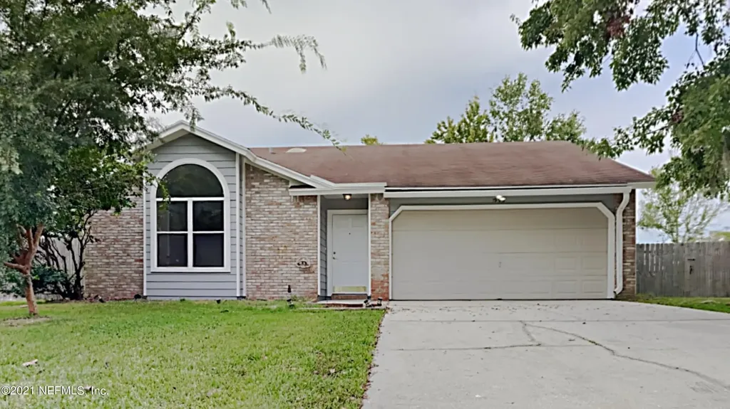 1995 Apopka Drive Middleburg FL 32068