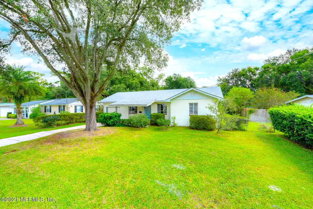 1905 Burkholder Circle W Jacksonville FL 32216