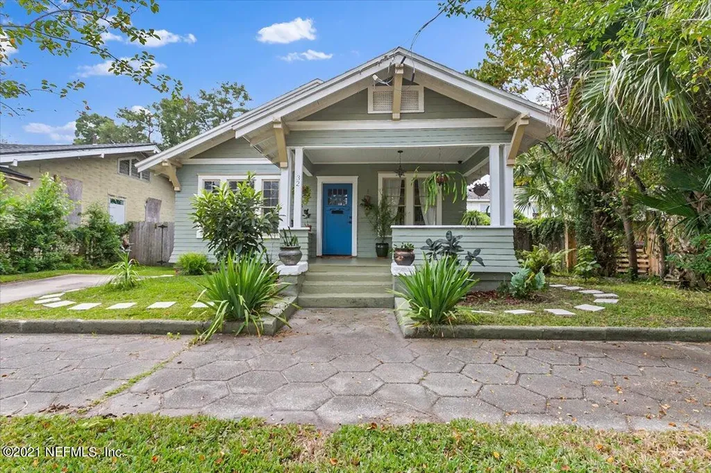 32 W 11th Street Jacksonville FL 32206