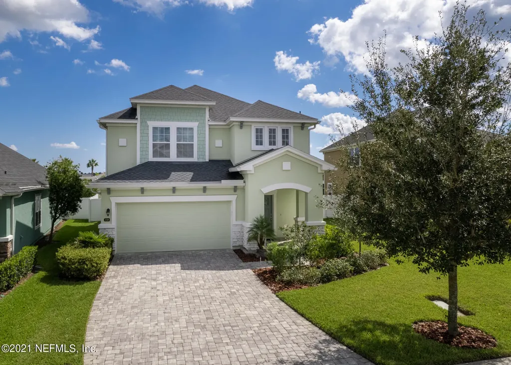 250 Park Lake Drive Ponte Vedra FL 32081