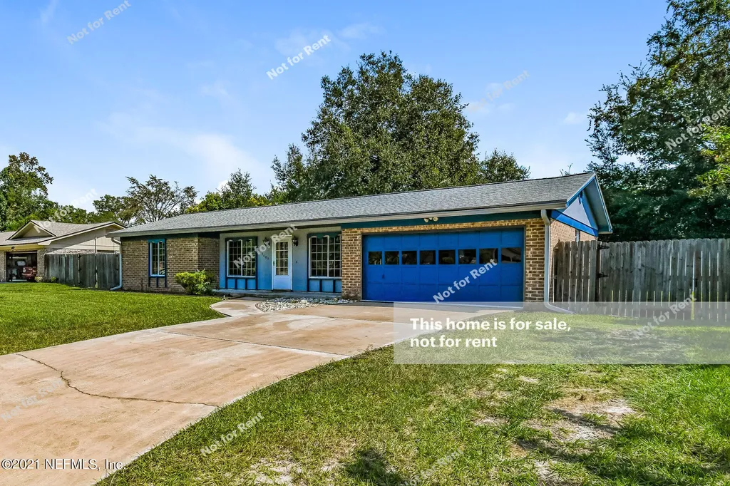 3683 Red Oak Circle W Orange Park FL 32073