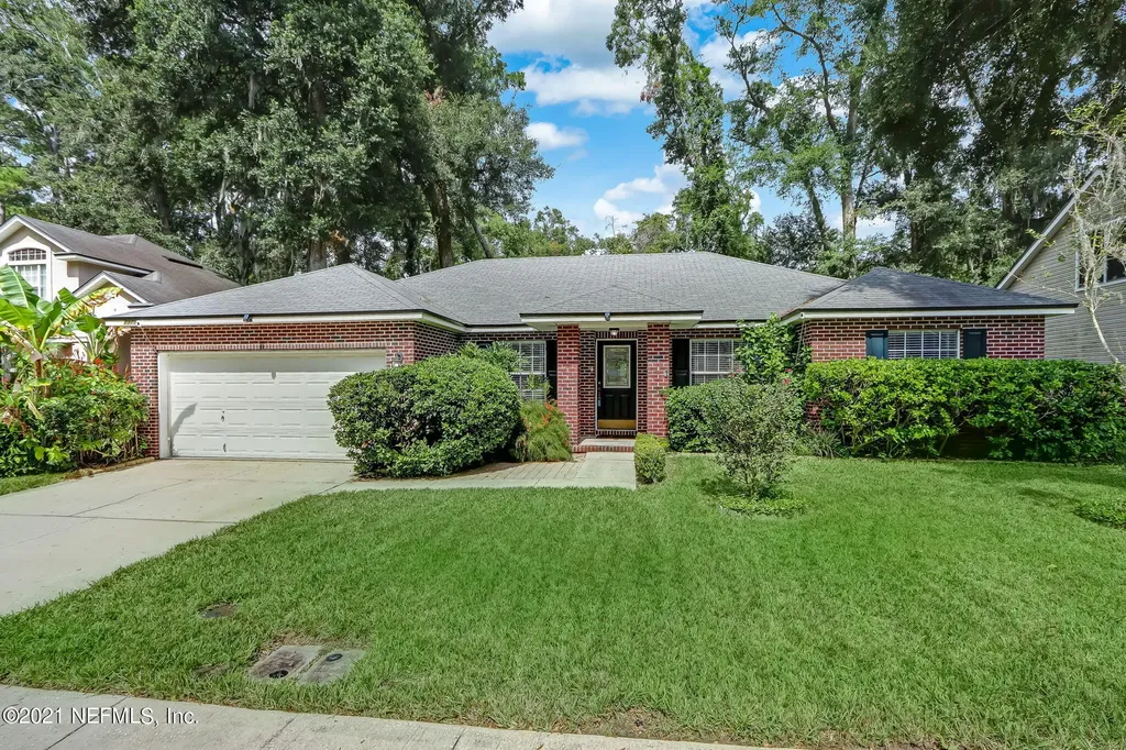 2375 Huckins Court Jacksonville FL 32225