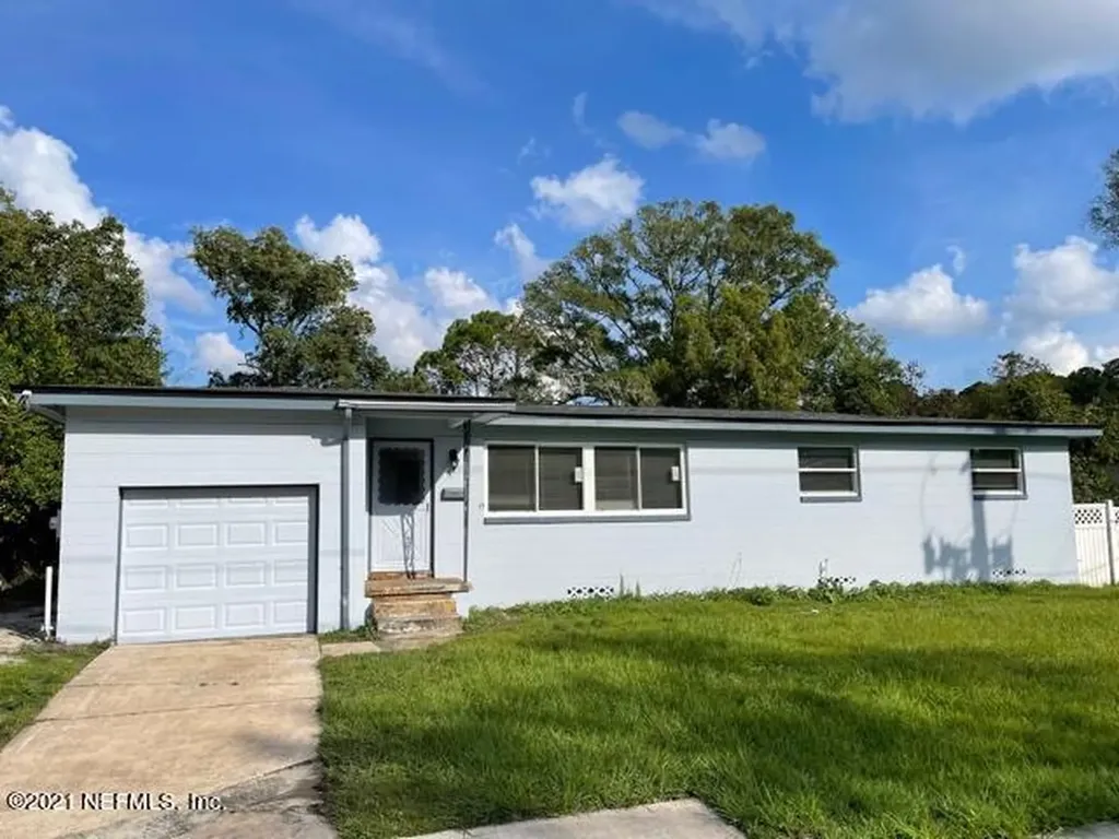 2469 Dean Road Jacksonville FL 32216