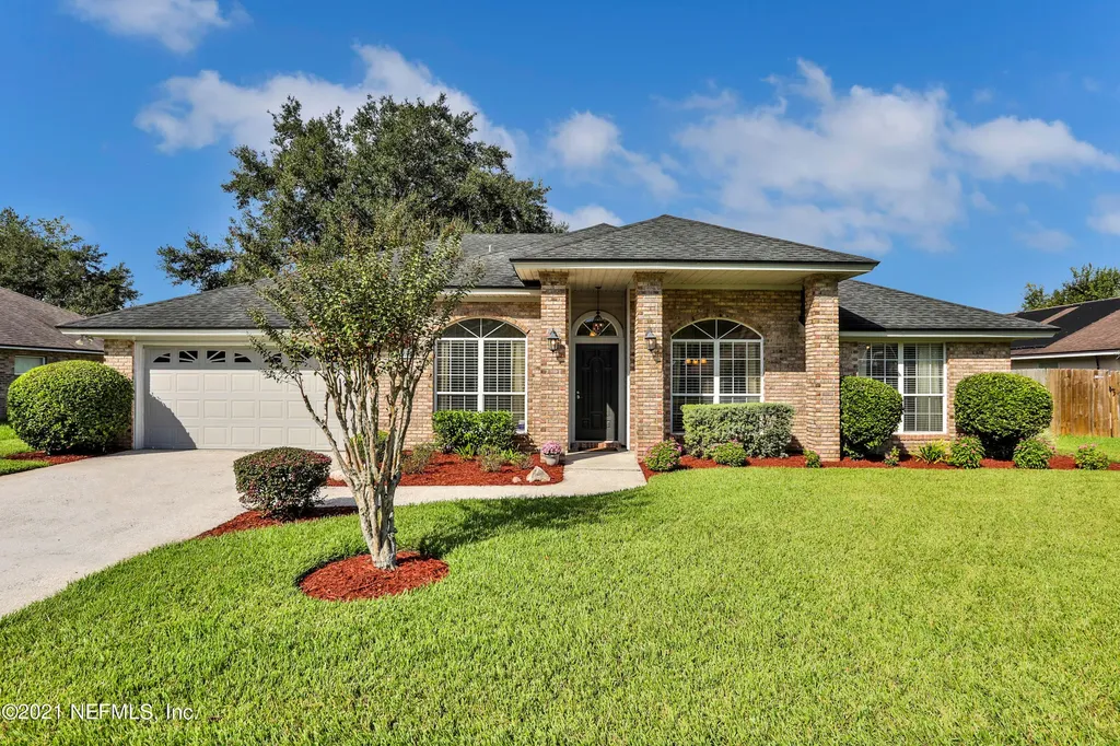 10340 Triple Crown Avenue Jacksonville FL 32257