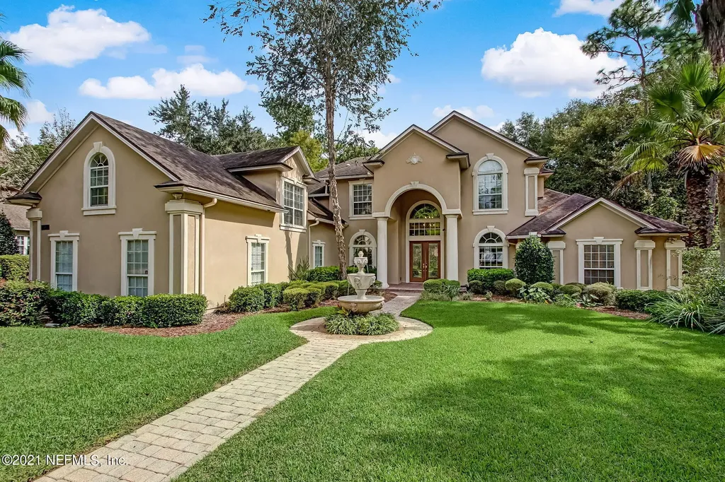 4521 Swilcan Bridge Lane N Jacksonville FL 32224