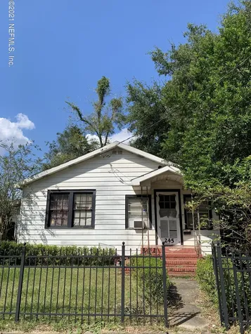 245 E 44th Street Jacksonville FL 32208