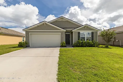 2136 Pebble Point Drive Green Cove Springs FL 32043