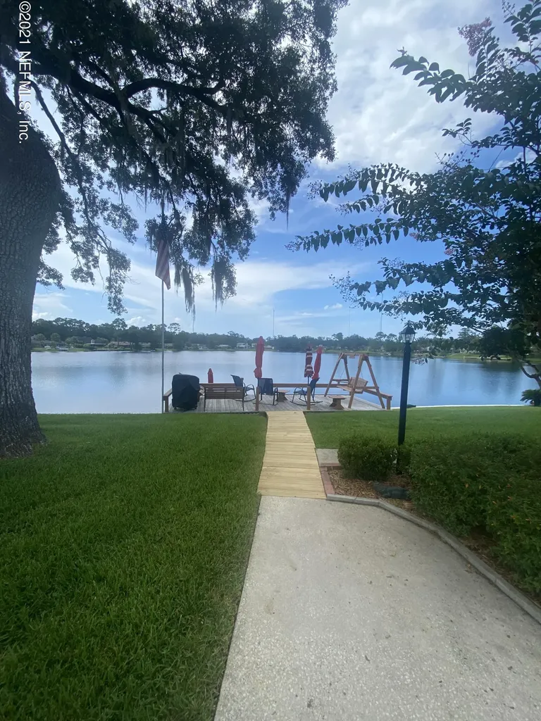 3460 Hidden Lake Drive E Jacksonville FL 32216