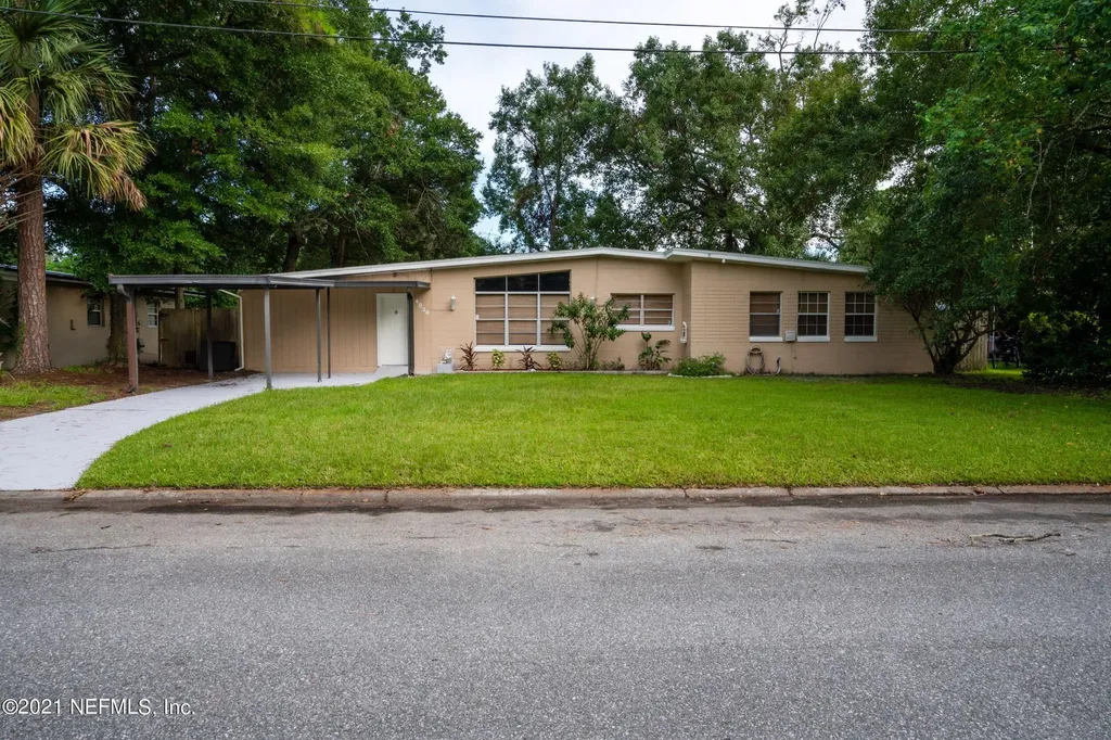 4834 Bankhead Avenue Jacksonville FL 32207