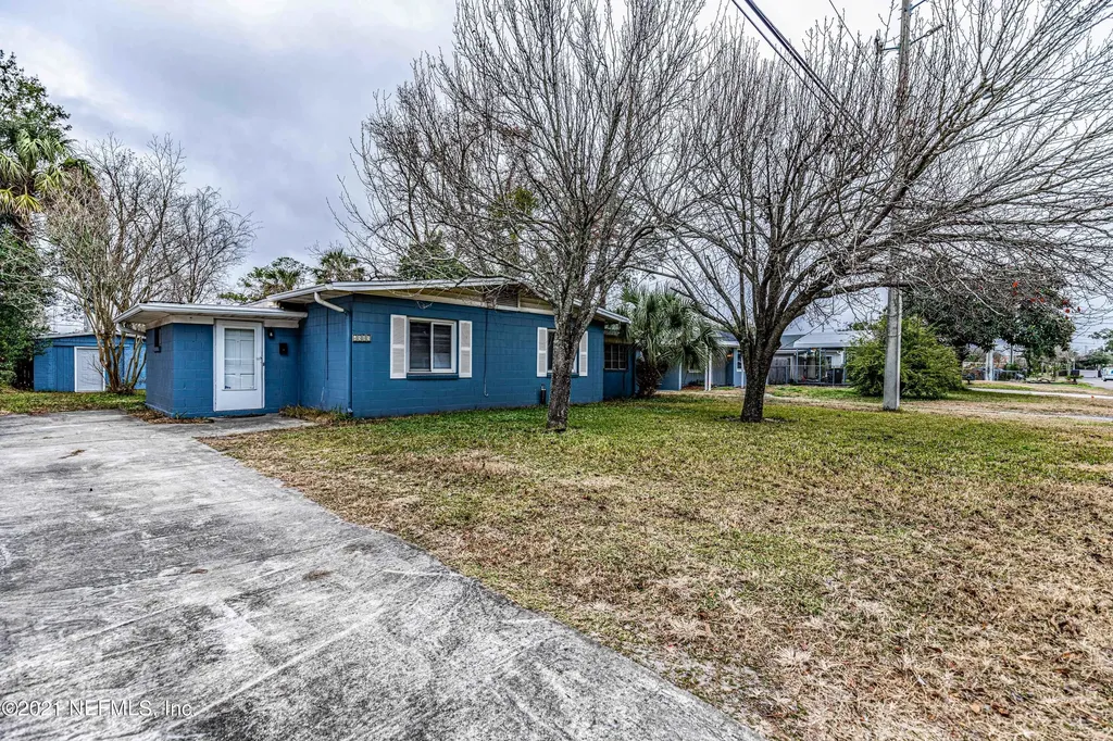 4585 Palmer Avenue Jacksonville FL 32210