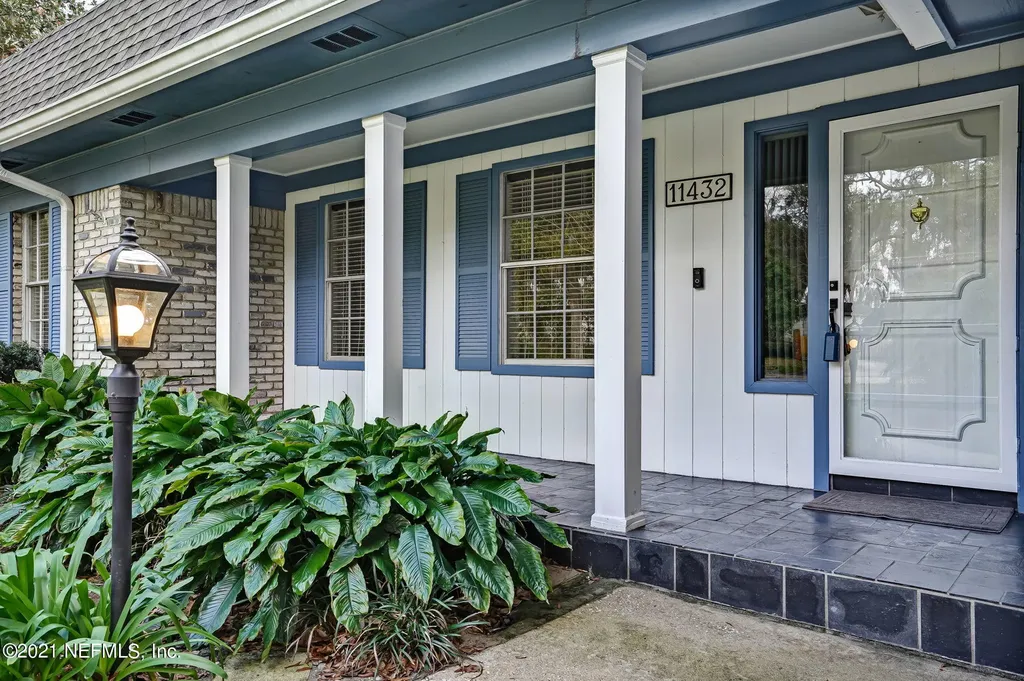 11432 River Knoll Drive Jacksonville FL 32225