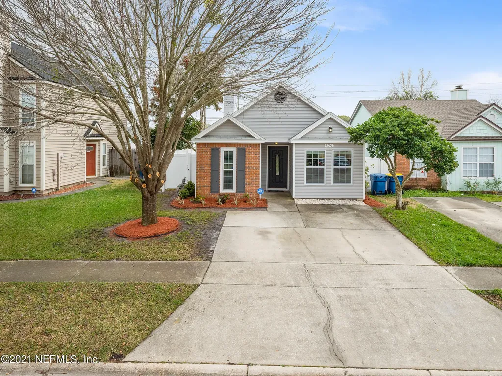579 Staffordshire Drive E Jacksonville FL 32225
