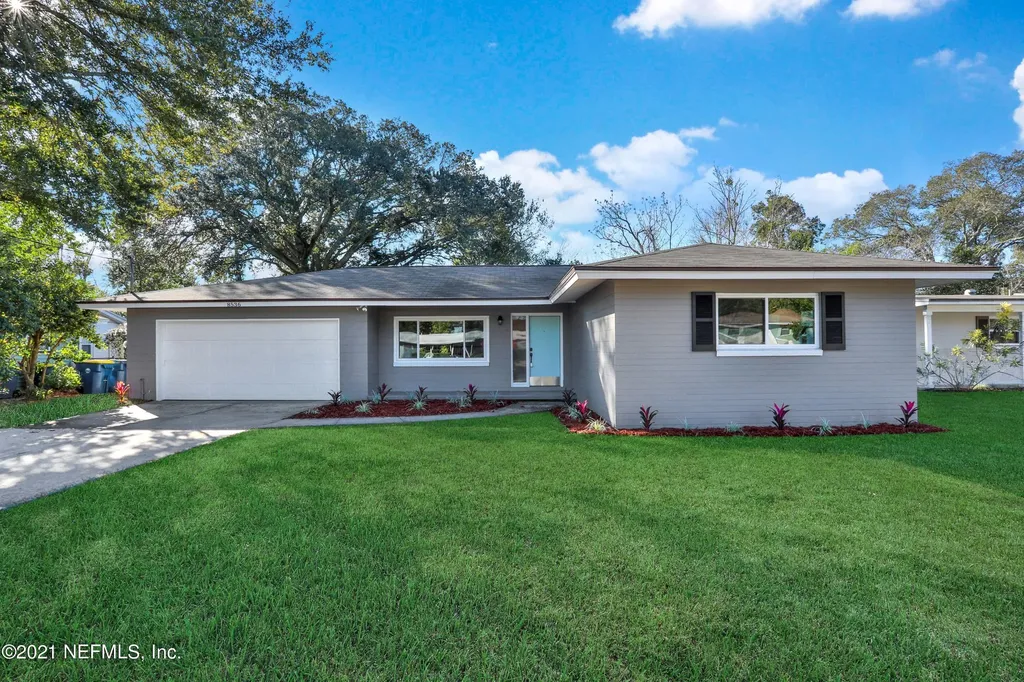 8536 Sanlando Avenue Jacksonville FL 32211