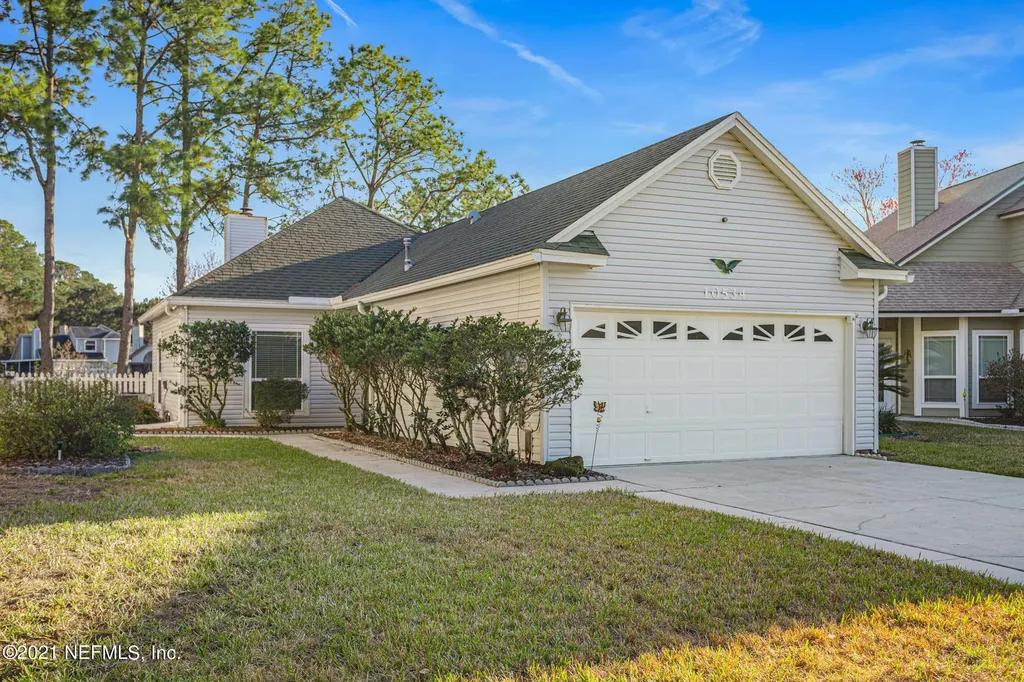 10534 Broomsedge Court Jacksonville FL 32246