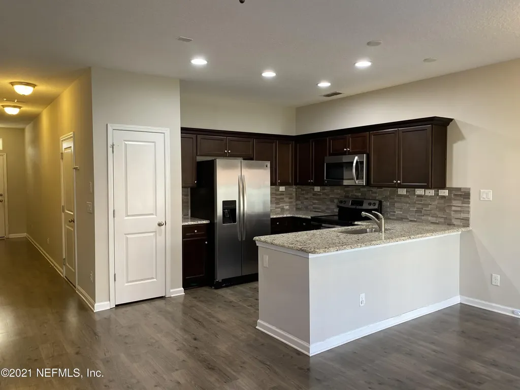 9443 High Meadow Lane Jacksonville FL 32225