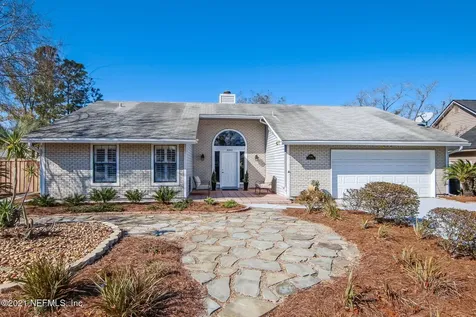 8342 Cross Timbers Drive E Jacksonville FL 32244