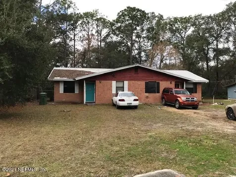 212-214 Skeet Club Road Palatka FL 32177