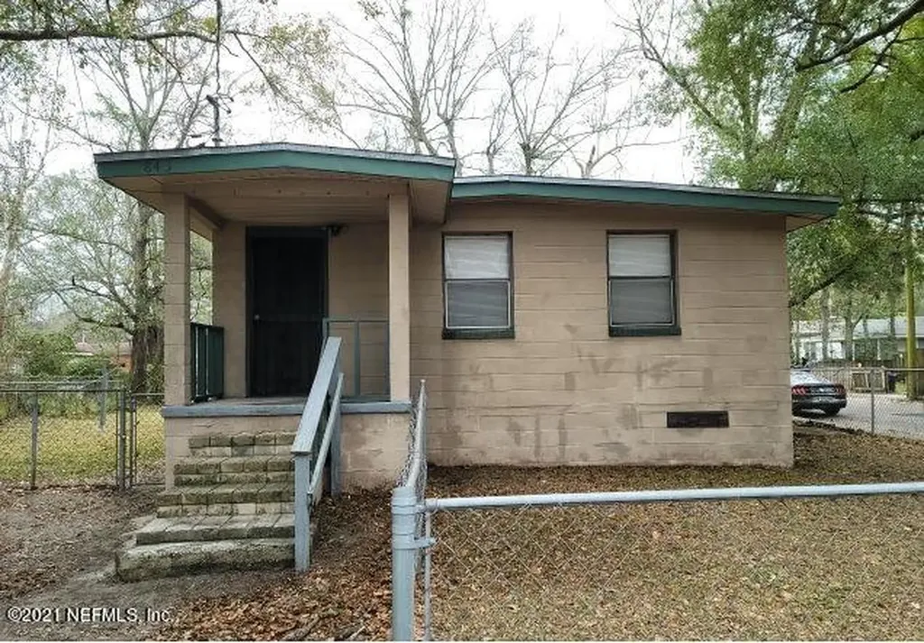 843 Line Street Jacksonville FL 32209