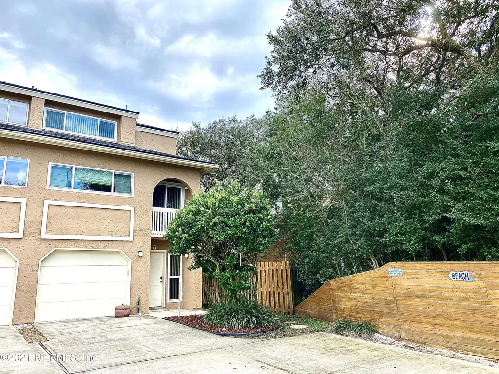 2133 Seminole Road Atlantic Beach FL 32233