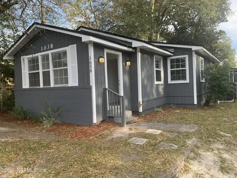 1038 Alderside Street Jacksonville FL 32208