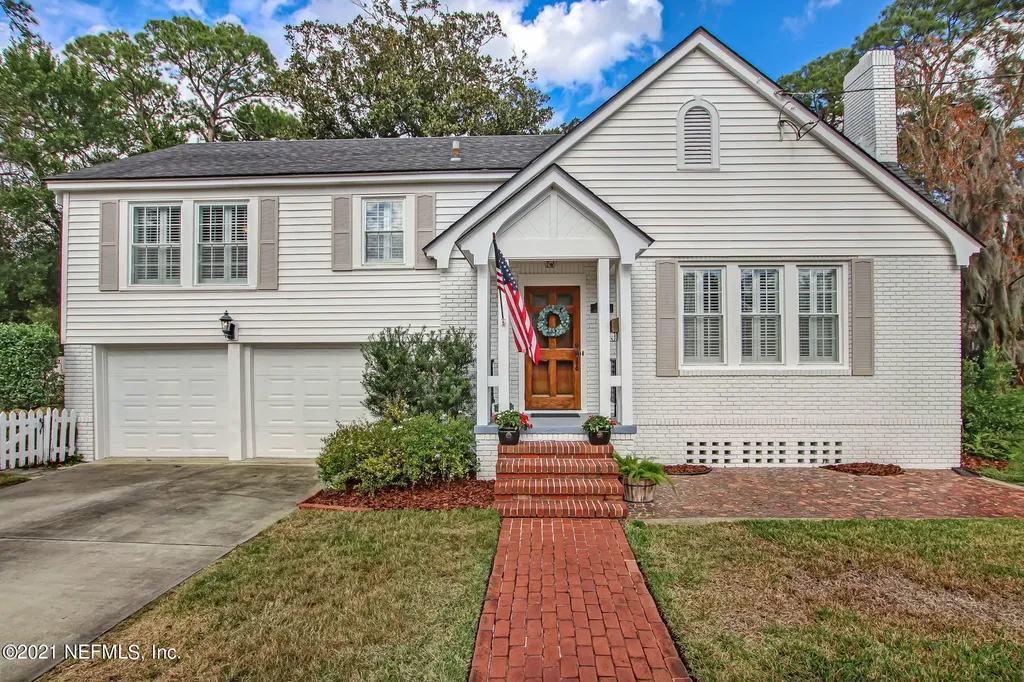 1409 Greenridge Road Jacksonville FL 32207
