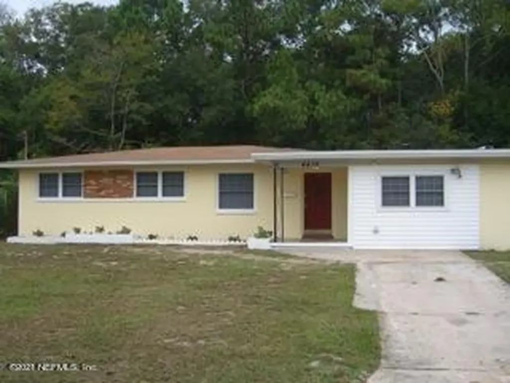 4410 Biddy Lane W Jacksonville FL 32210