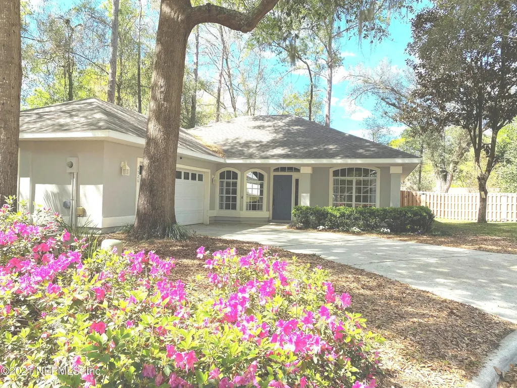 4526 NW 36th Terrace Gainesville FL 32605