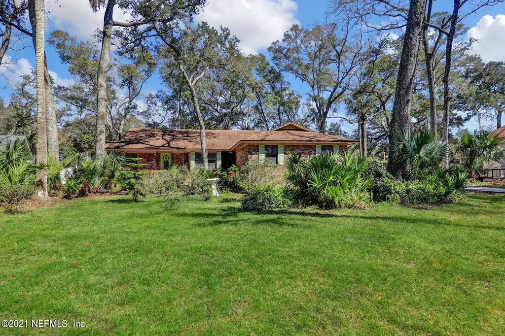 1211 Forest Oaks Drive Neptune Beach FL 32266