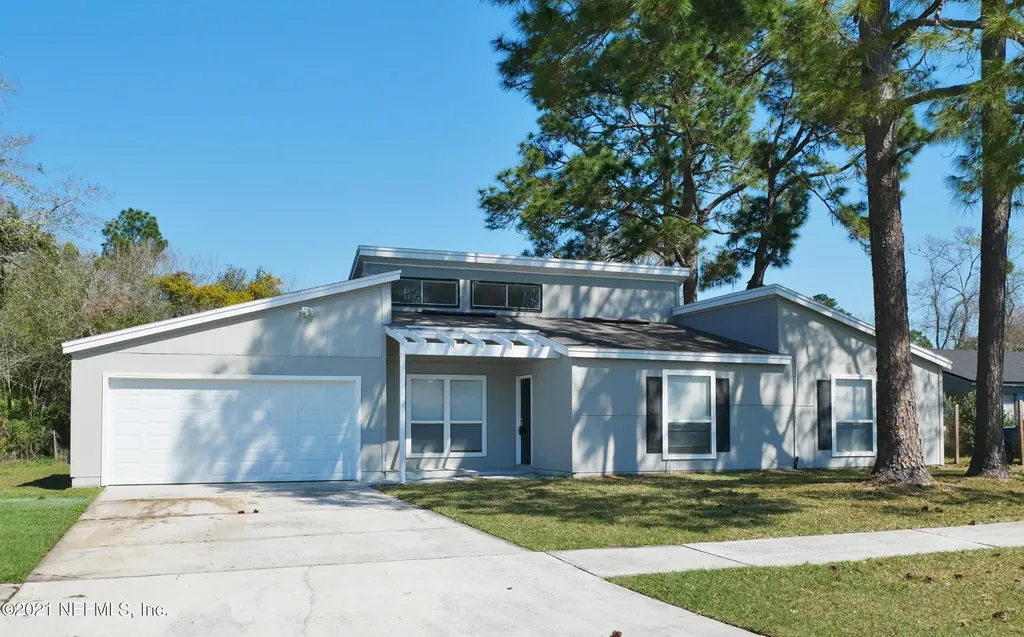 8279 Springtree Road Jacksonville FL 32210
